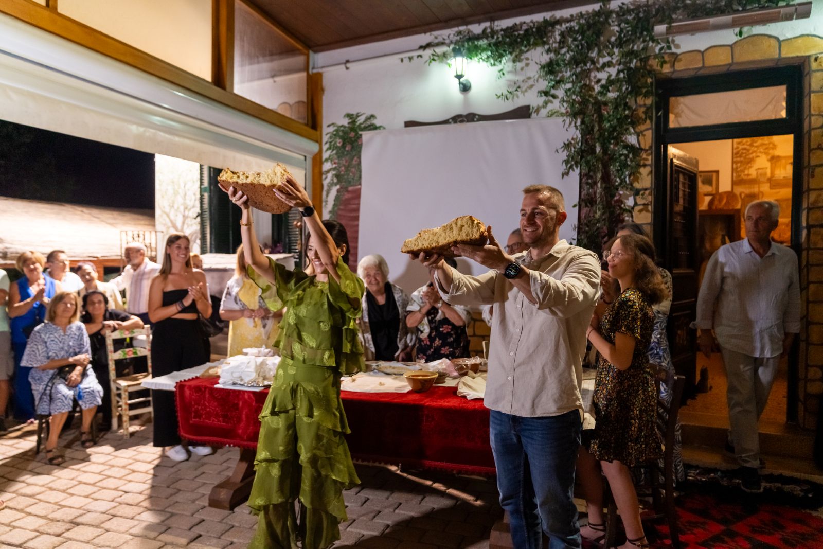 Μουσεία Βαρνάβα: Κεντημένο ψωμί και άυλη πολιτιστική κληρονομιά (photos)