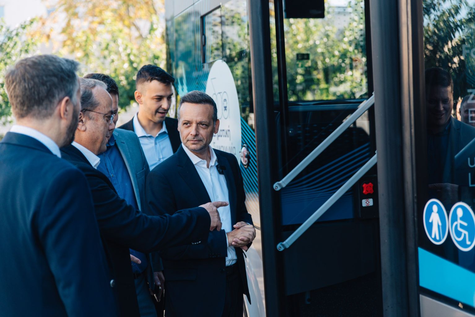 Σε πιλοτική λειτουργία το Athens Move με τα πρώτα ηλεκτρικά λεωφορεία (photos)