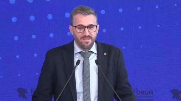 Καραούλης στο Forum Πελοποννήσου: Η Αθήνα περνά στην εποχή της έξυπνης Αυτοδιοίκησης με τεχνητή νοημοσύνη, ψηφιακές υπηρεσίες και διαφάνεια