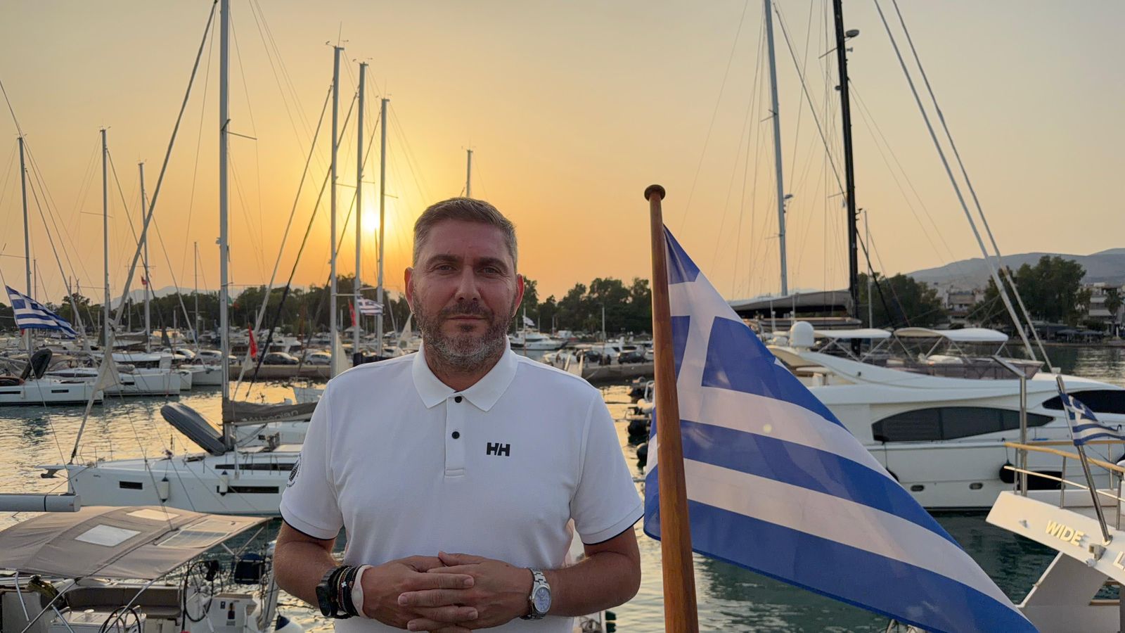 Φωτιά σε σκάφος στο Λαύριο - Δήλωση του προέδρου της ΠΕΠΙΕΘ, Γιώργου Βάλλη (photo)
