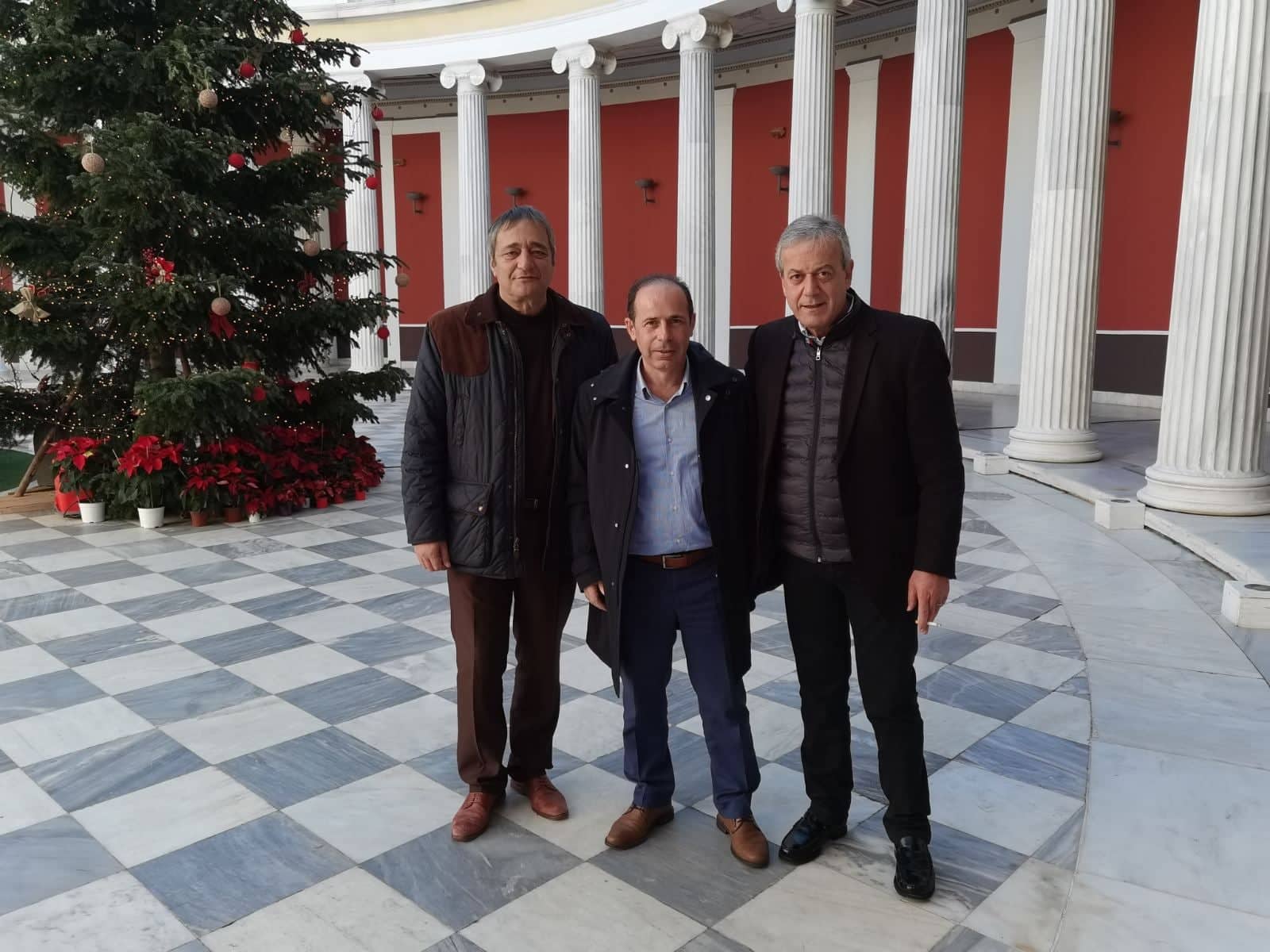ZAPEIO_RAFINA_ANAKYKLOSI